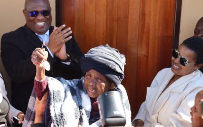 PREMIER MABUYANE HANDS OVER NEW HOUSE TO A GRANDMOTHER, INTRODUCES CONTRACTOR FOR MORE HOUSES IN WILLOWVALE  97-YEAR-OLD
